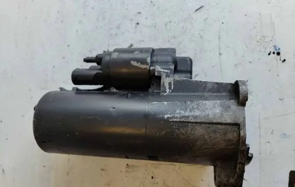 Audi A4 S4 B6 8E 8H Starter motor 0986021220