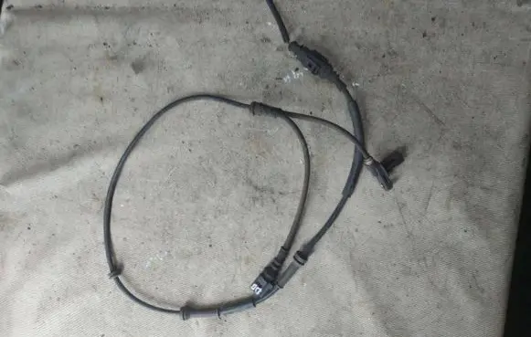 Volkswagen Sharan ABS rear brake sensor 7m3927807k