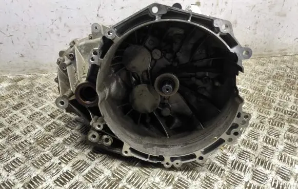 Ford Kuga III Manual 6 speed gearbox LX6R BHB