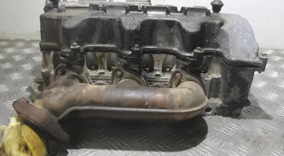 Mercedes-Benz S W220 Engine head R1120161901