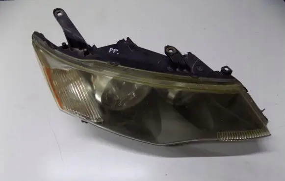 Mitsubishi Outlander Headlight/headlamp