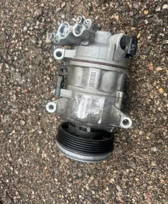Opel Grandland X Air conditioning (A/C) compressor (pump) 9827529180