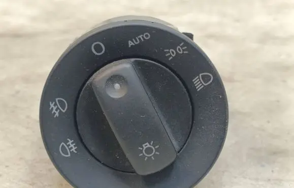 Seat Exeo (3R) Light switch 3R0941531A 10019244