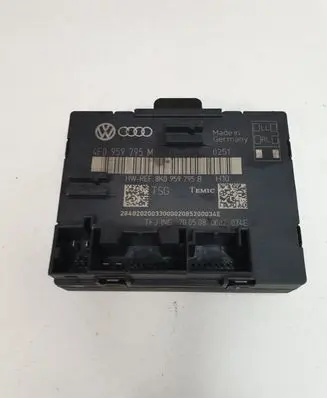 Audi Q7 4L Door control unit/module 4F0959795M