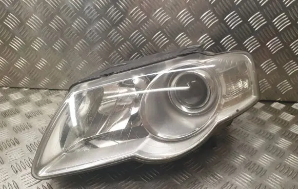Volkswagen PASSAT B6 Headlight/headlamp 3C0941005S