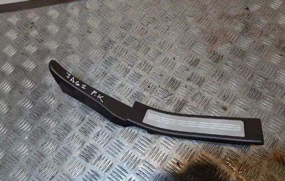Jaguar XF Other interior part 8X23F13245