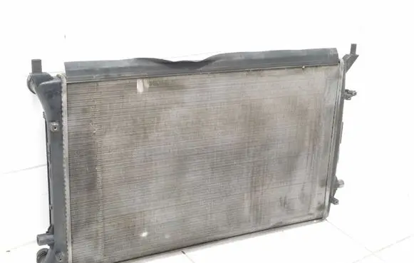 Audi A3 S3 A3 Sportback 8P Coolant radiator 1K0121251DF M150420K