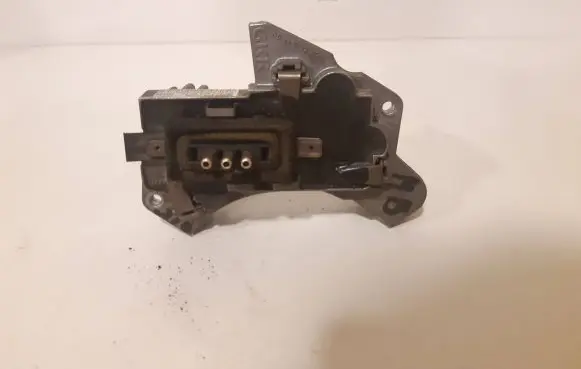 Mercedes-Benz E W210 Heater blower motor/fan resistor 2108206210 9140010211