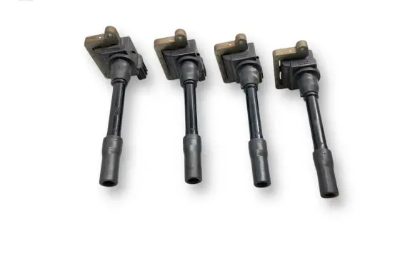 Mitsubishi Carisma High voltage ignition coil FK0138