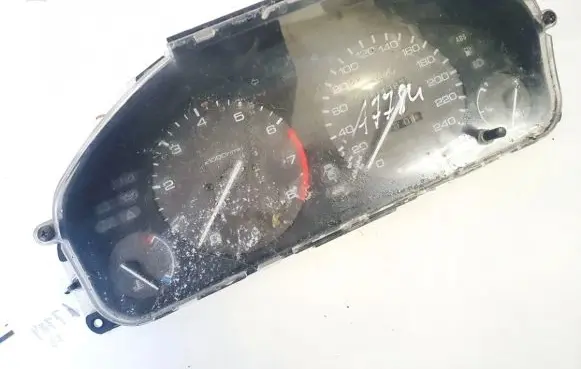 Honda Accord Speedometer (instrument cluster) b43932