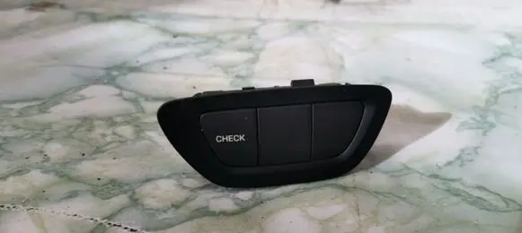 Citroen C5 Tailgate/trunk/boot open switch 