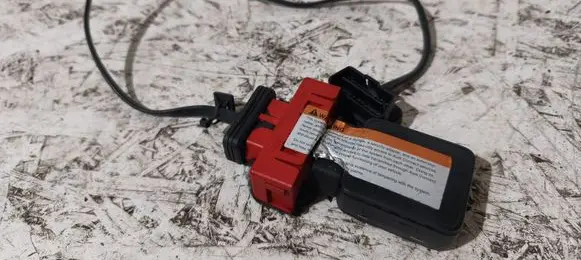 Audi A4 S4 B9 Sensor 8P0054410