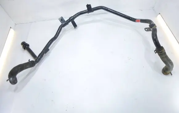 Engine coolant pipe/hose