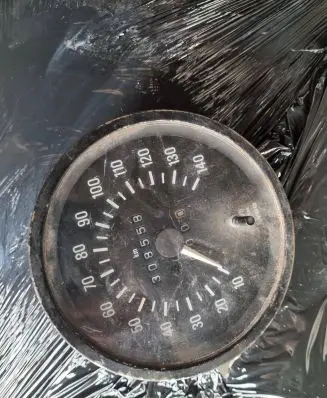 Mercedes-Benz 208 308 Speedometer (instrument cluster) 9134217 12VW10