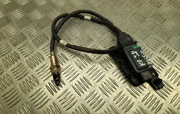 Volkswagen Transporter - Caravelle T6 Lambda probe sensor 05L907807N
