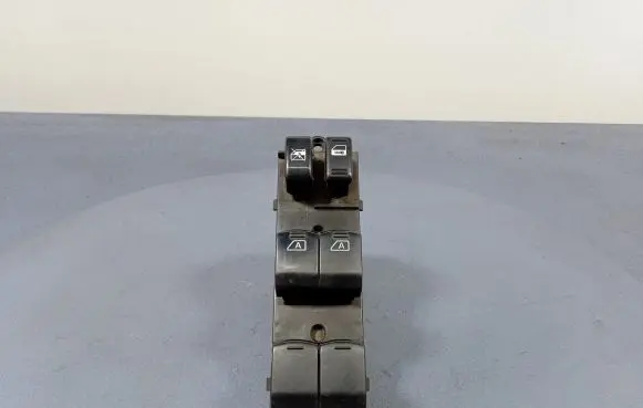Nissan Murano Z50 Electric window control switch