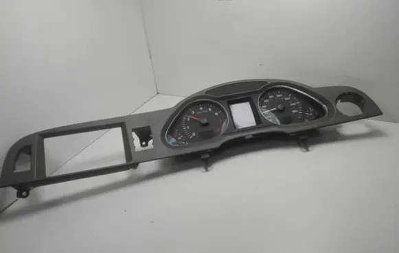 Audi A6 S6 C6 4F Speedometer (instrument cluster) 4F0920980L 4F0910930A