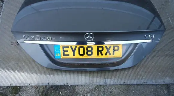 Mercedes-Benz CLS C219 Tailgate/trunk/boot lid