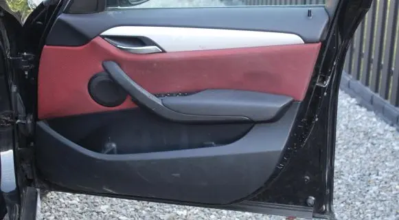 BMW X1 E84 Front door card panel trim
