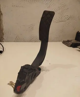 Audi A4 S4 B8 8K Accelerator throttle pedal 8K1721523A 6PV00950520