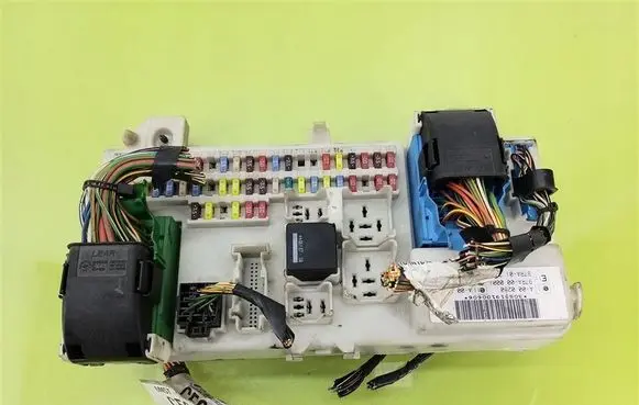 Ford Focus Comfort/convenience module 4M5T14A073DG