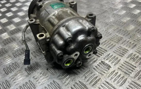Ford Focus C-MAX Air conditioning (A/C) compressor (pump) 3M5H19D629HC T90691 00007