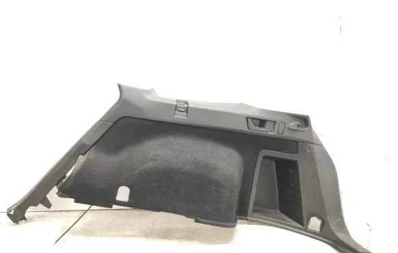 Trunk/boot lower side trim panel