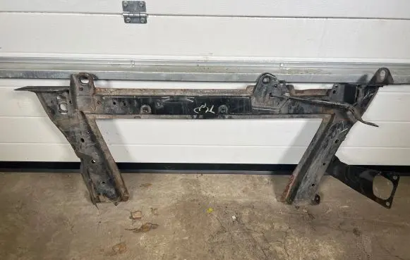 Renault Zoe Radiator support slam panel
