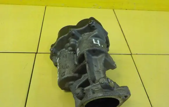 Land Rover Range Rover L322 EGR thermostat 6H4Q9Y493CE
