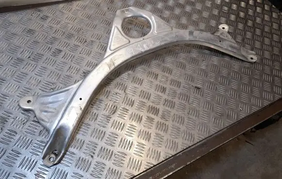 Audi A7 S7 4G Other engine bay part 4G0805645