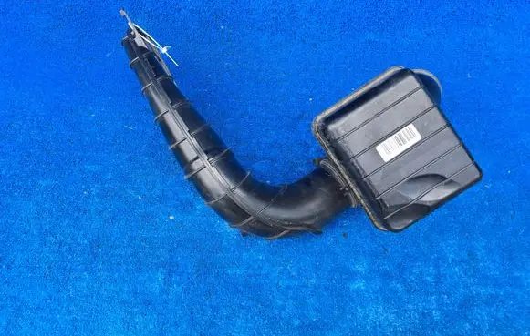 BMW X3 F25 Intake resonator 7810746 8512249
