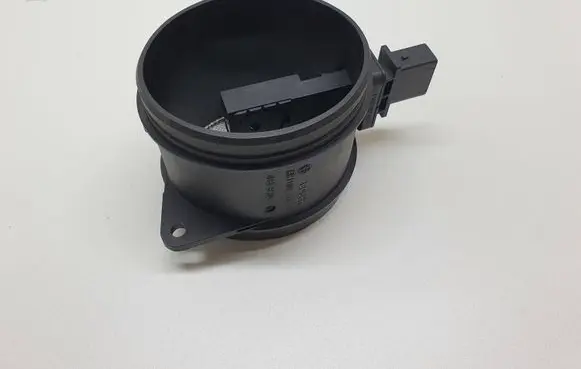 BMW 5 E60 E61 Mass air flow meter 0281002936 7805415 780541501