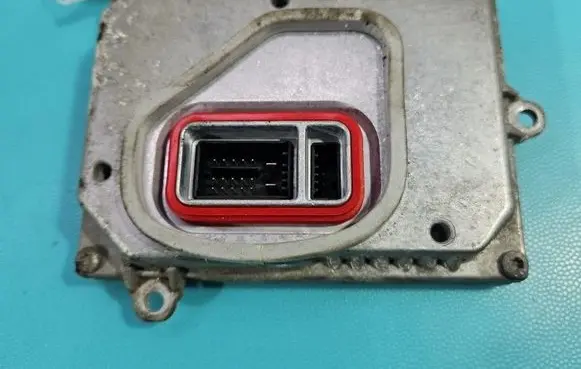 Volvo V50 Headlight ballast module Xenon 1307329098 IMPRK1537491