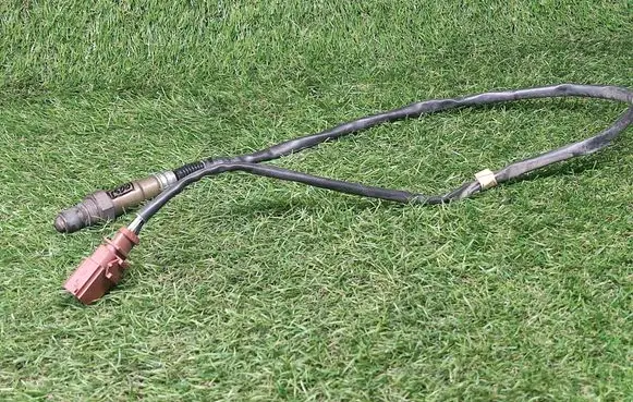 Volkswagen Touareg II Lambda probe sensor 03H906262S 0258010255