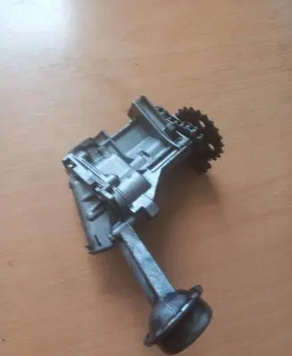 Renault Megane III Oil pump 8200307174