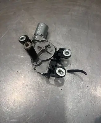 Volkswagen Golf VI Rear window wiper motor 0390201216 5K6955711B 110922