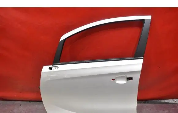Opel Corsa E Front door