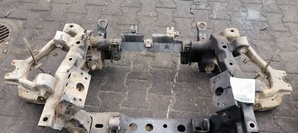 Mitsubishi Pajero Front suspension assembly kit set