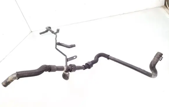 Volkswagen Golf VII Engine coolant pipe/hose 5Q0121070BC 5Q0121064BB 5Q0121449A