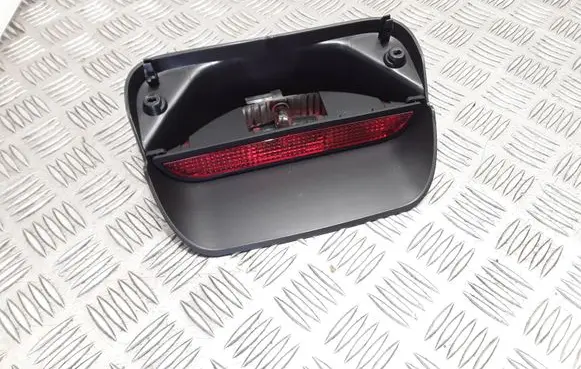 Dacia Sandero Third/center stoplight 26598741
