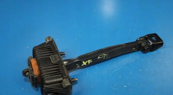Jaguar XF X250 Rear door check strap stopper