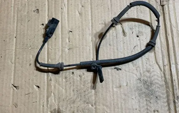 Land Rover Range Rover Velar ABS wheel speed sensor L560