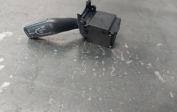 Audi A4 S4 B6 8E 8H Cruise control stalk 4E0953521