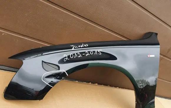 Audi A4 S4 B8 8K Fender 8K0807