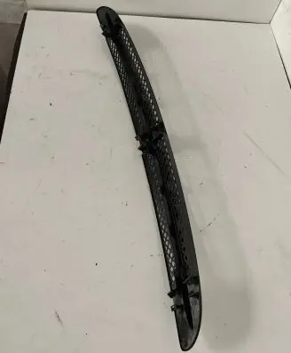 Mercedes-Benz S W220 Front bumper lower grill A2208850923 475450T6