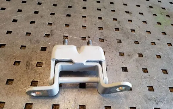 Nissan X-Trail T32 Rear door upper hinge