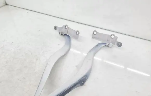 Toyota GT 86 Engine bonnet/hood hinges