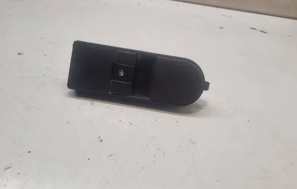 Opel Zafira B Electric window control switch 13228709 5011