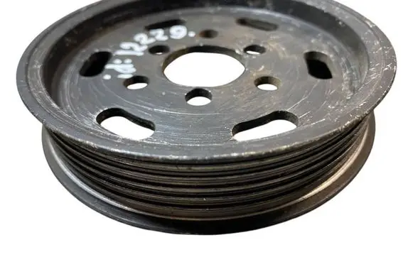 Volkswagen Transporter - Caravelle T5 Power steering pump pulley 038145255B
