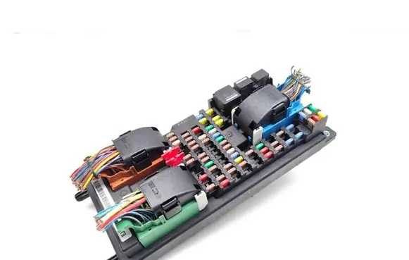 Jaguar XF Fuse module EJ3214F041AC